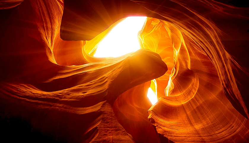 凯发天生一触即发制药盛装参展2024西鼎会，共绘健康产业新蓝图！